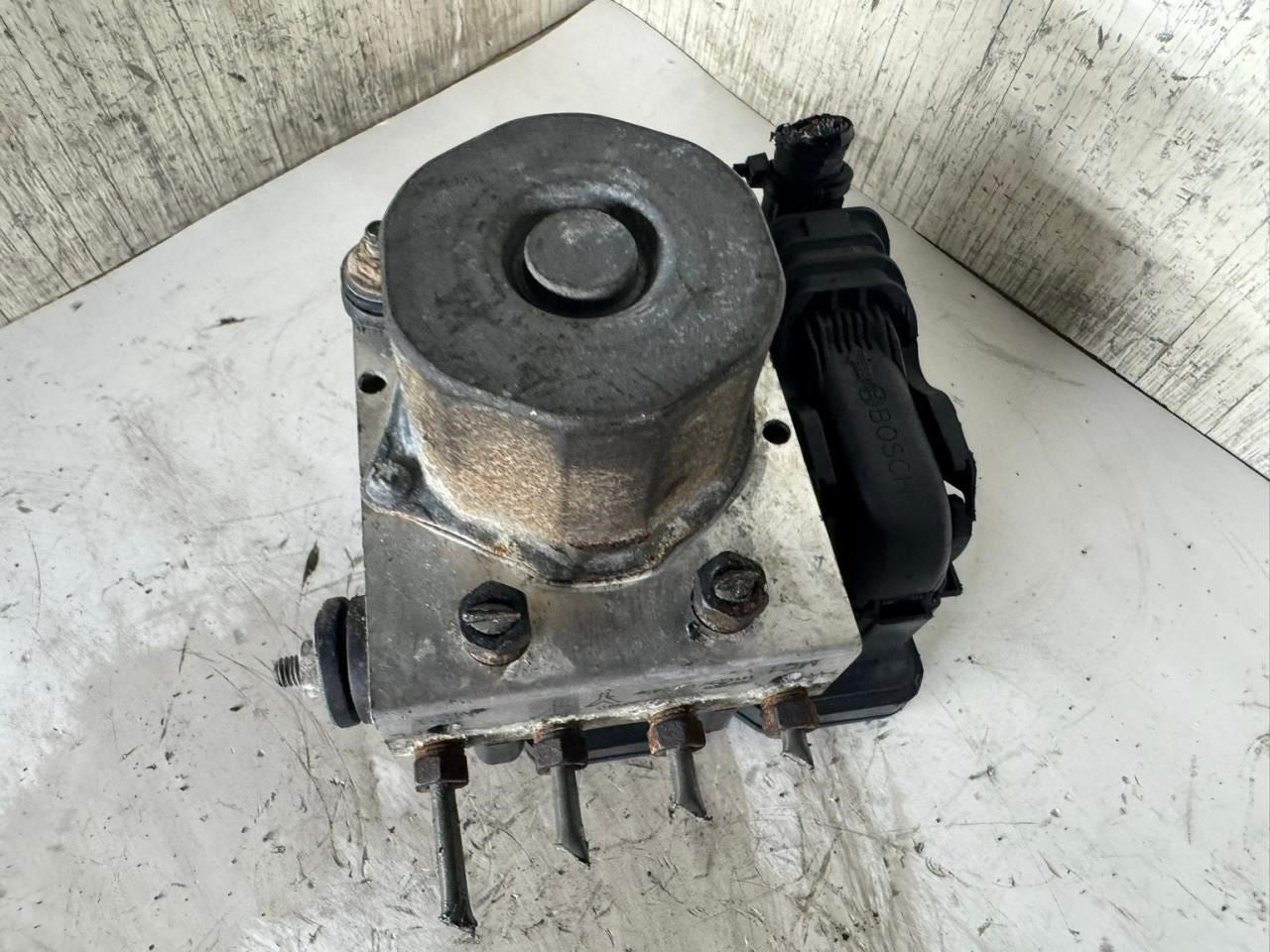 2012 CAMRY ABS Pump Anti Lock Brake Module - 44540-06140