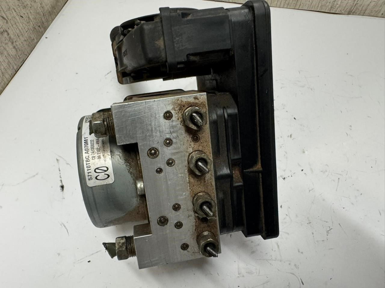 16-17 CIVIC ABS Pump Anti Lock Brake Module - 57110TBC