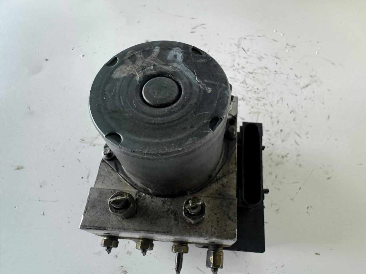 2010 ALTIMA ABS Pump Anti Lock Brake Module - 47660 ZX00A