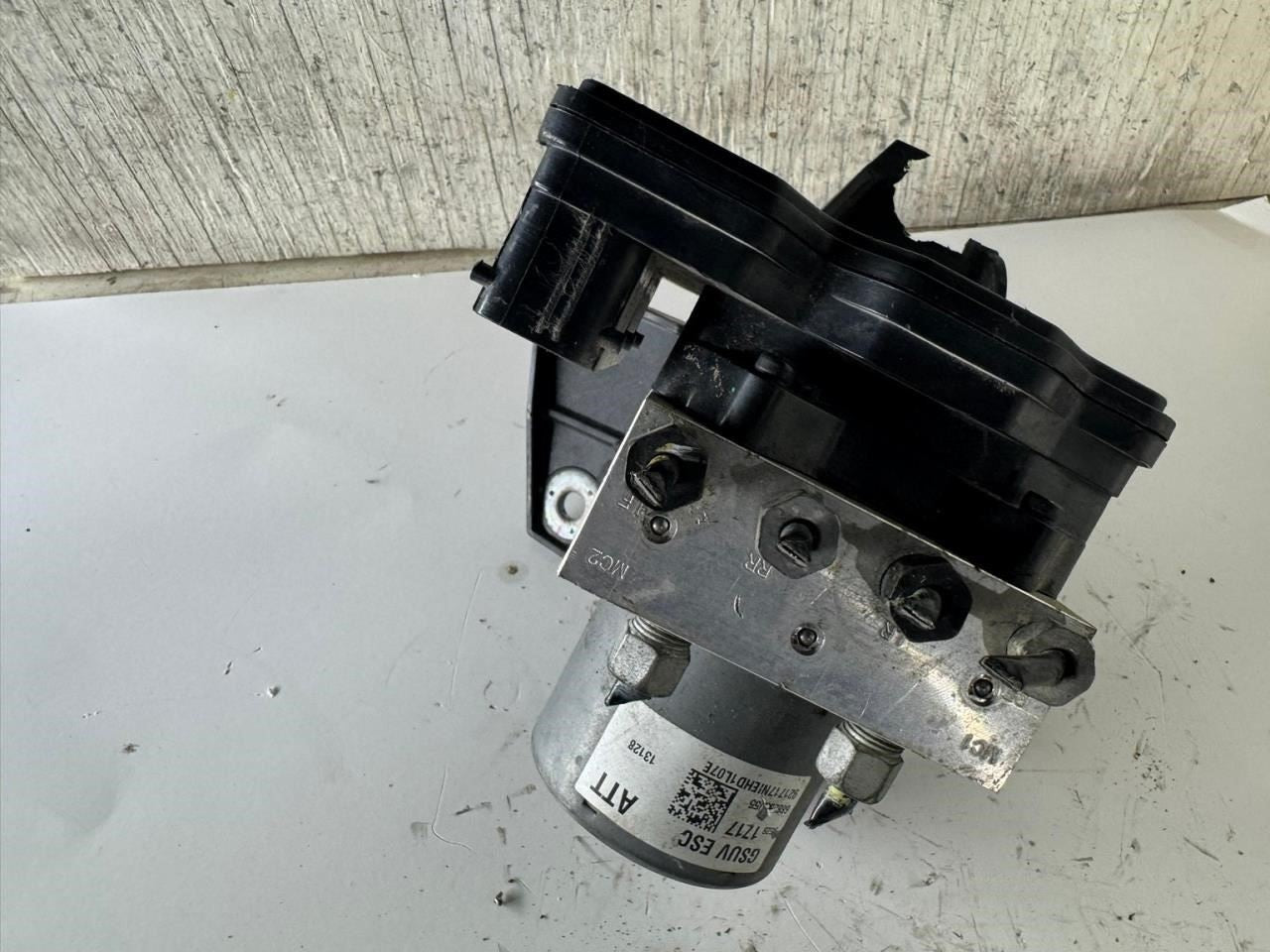 2013 ENCORE ABS Pump Anti Lock Brake Module - 95281717