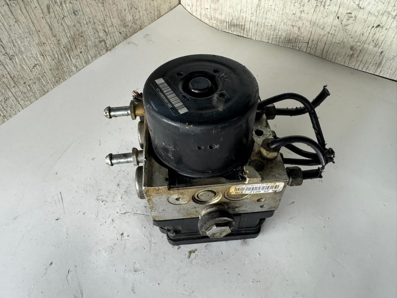 09-11 HHR ABS Pump Anti Lock Brake Module - 20795797