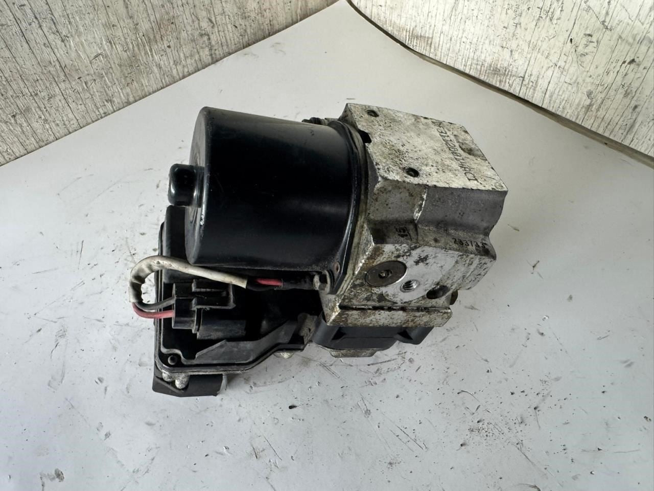 2003 DODGE RAM ABS Pump Anti Lock Brake Module - 14103719-F