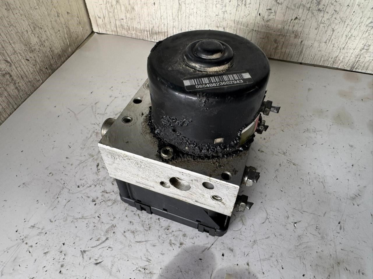 02-04 GRAND CHEROKEE ABS Pump Anti Lock Brake Module - P52080345AC