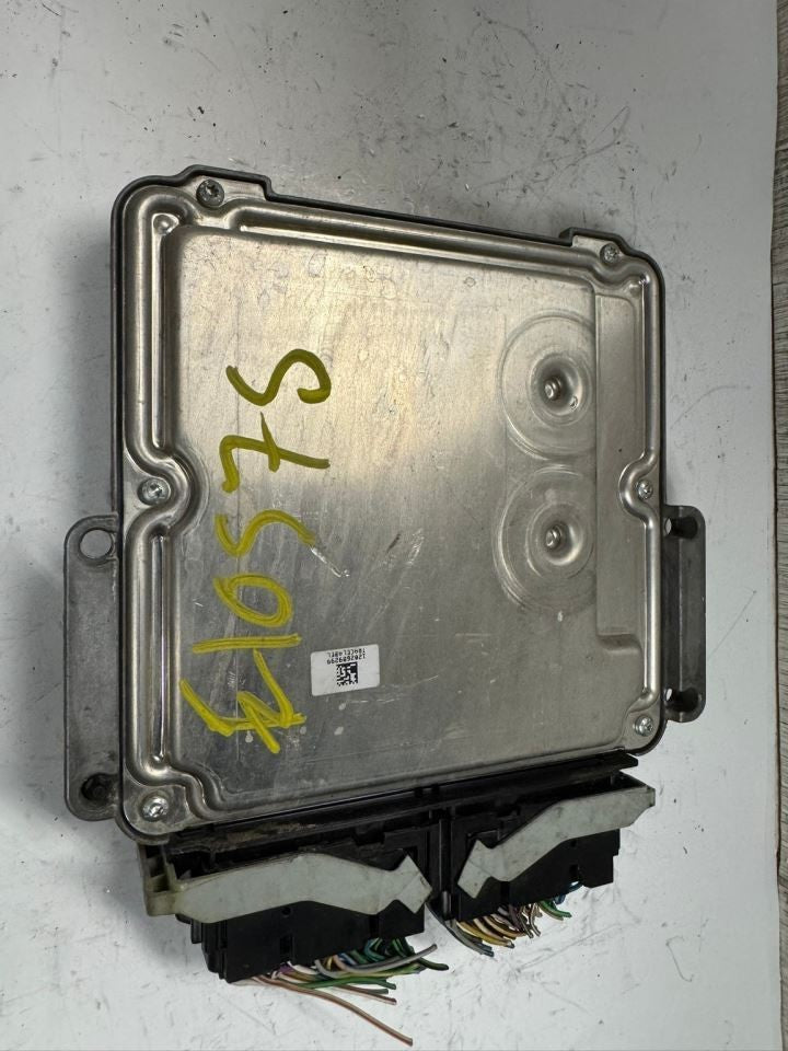 13-16 ESCAPE Engine Control Module Computer - EJ5A-12A650-UB; CV6A-12B684-CA