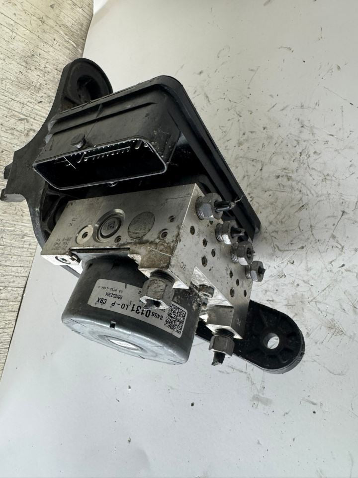 2019 EQUINOX ABS Pump Anti Lock Brake Module - 84560131