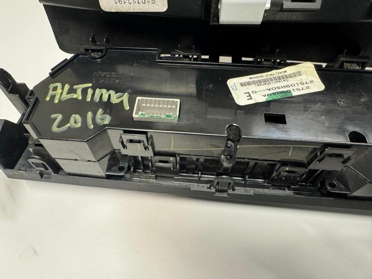 16-18 ALTIMA AC Heater Climate Control Module  - 275109HS0A