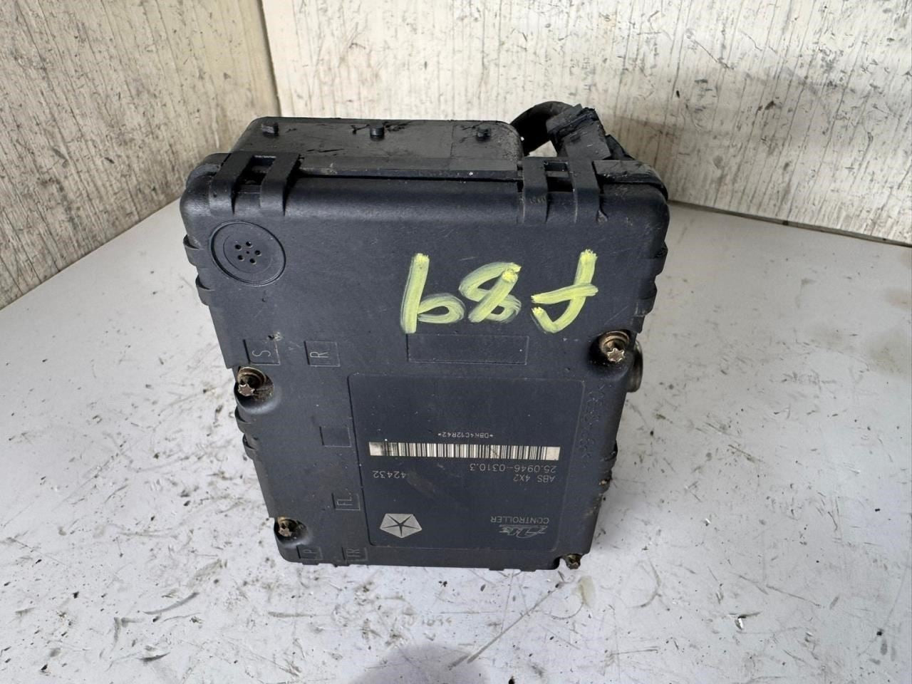 02-04 GRAND CHEROKEE ABS Pump Anti Lock Brake Module - P52080345AC