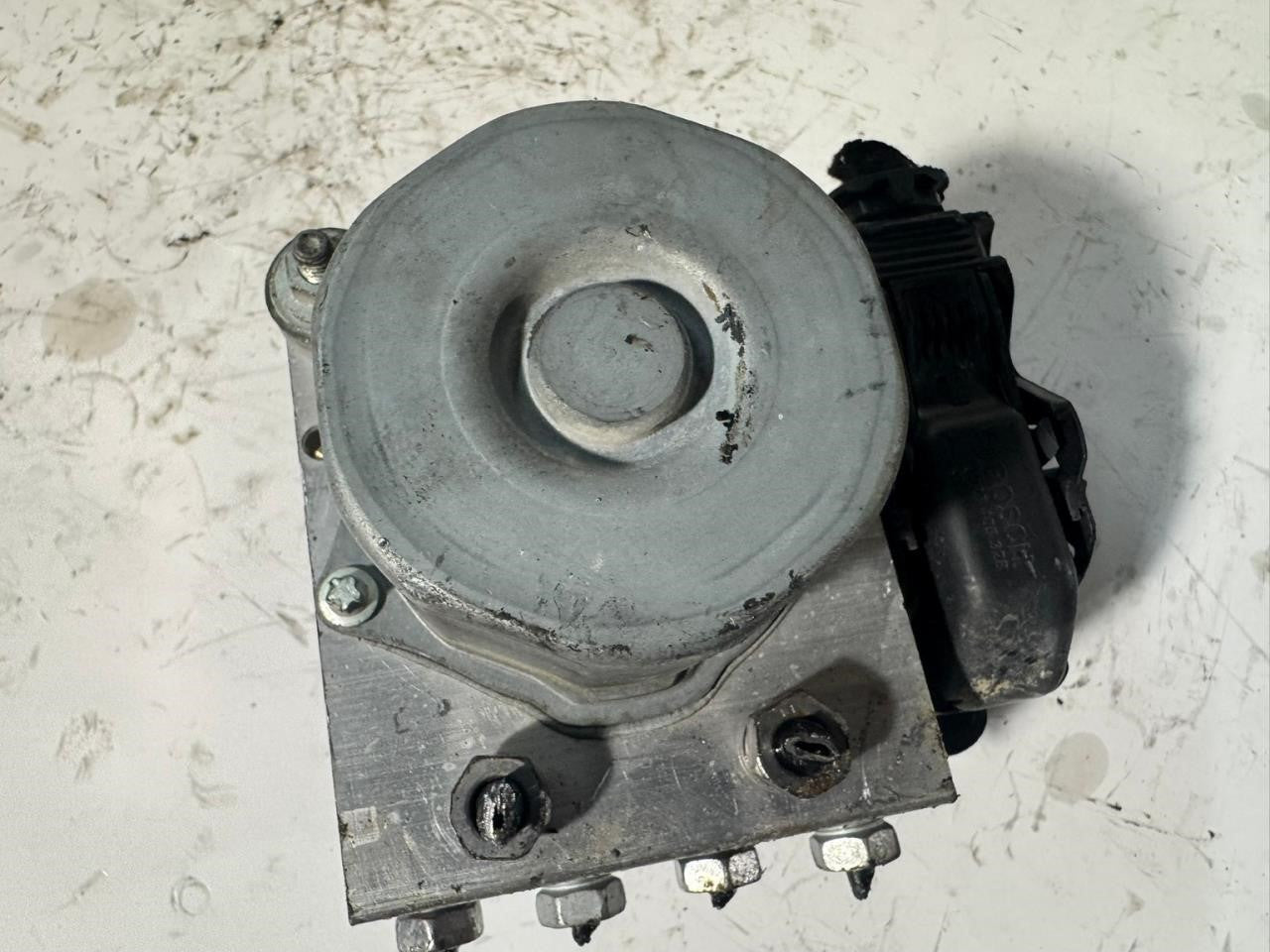 15-17 CAPRICE ABS Pump Anti Lock Brake Module - 92278785
