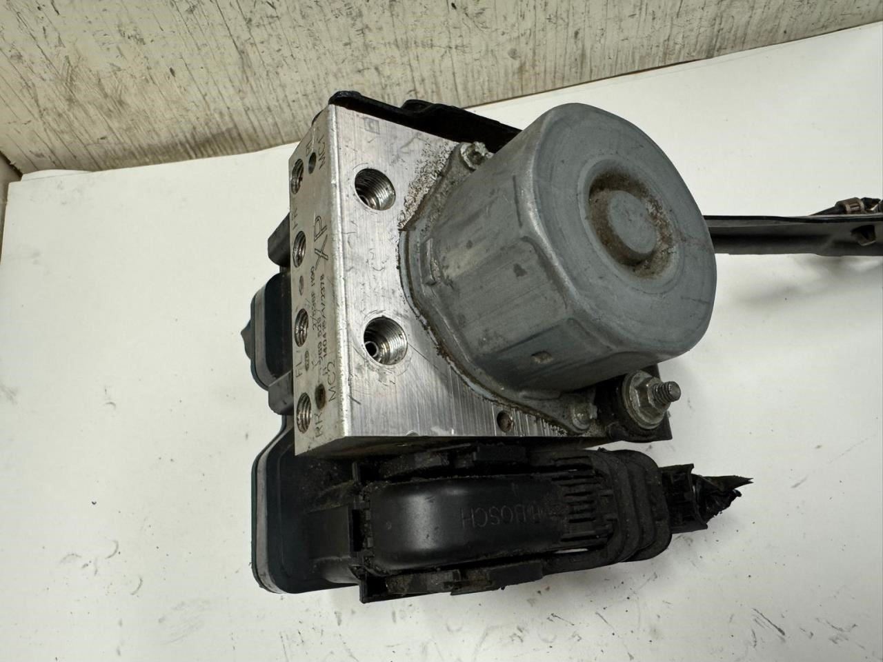 13-14 IMPREZA ABS Pump Anti Lock Brake Module - 269 529; 27536FJ190