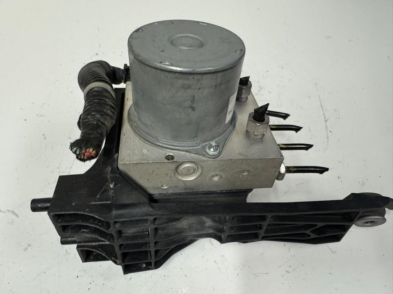 17 CRUZE ABS Pump Anti Lock Brake Module - 39064667