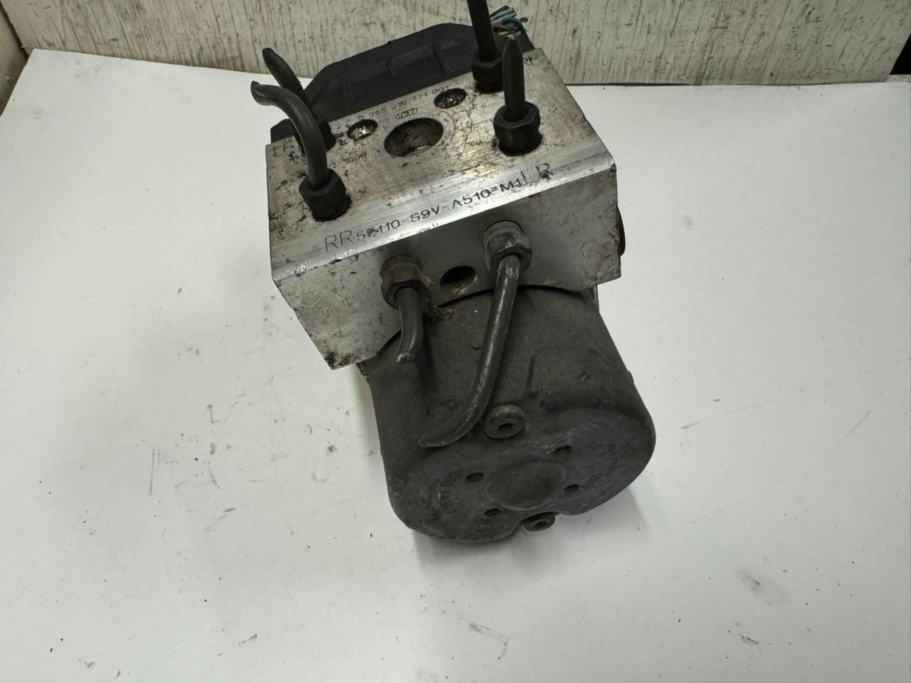 03-05 PILOT ABS Pump Anti Lock Brake Module - 57110-S9V-A510-M1