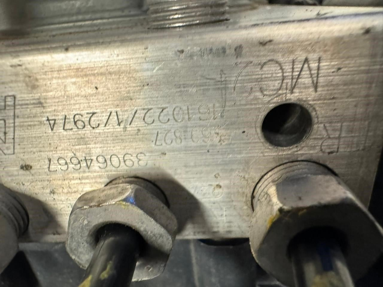 17 CRUZE ABS Pump Anti Lock Brake Module - 39064667