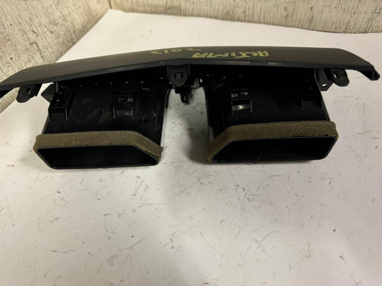 13 ALTIMA AC Heater Air Vent Trim Center Dashboard - 