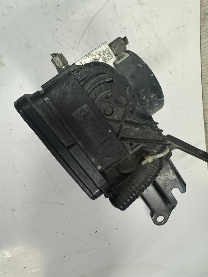 14-19 VERSA ABS Pump Anti Lock Brake Module - 47660 3WC0B