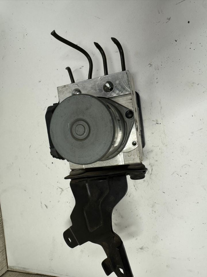 14-16 FORTE ABS Pump Anti Lock Brake Module - 58920-A7200