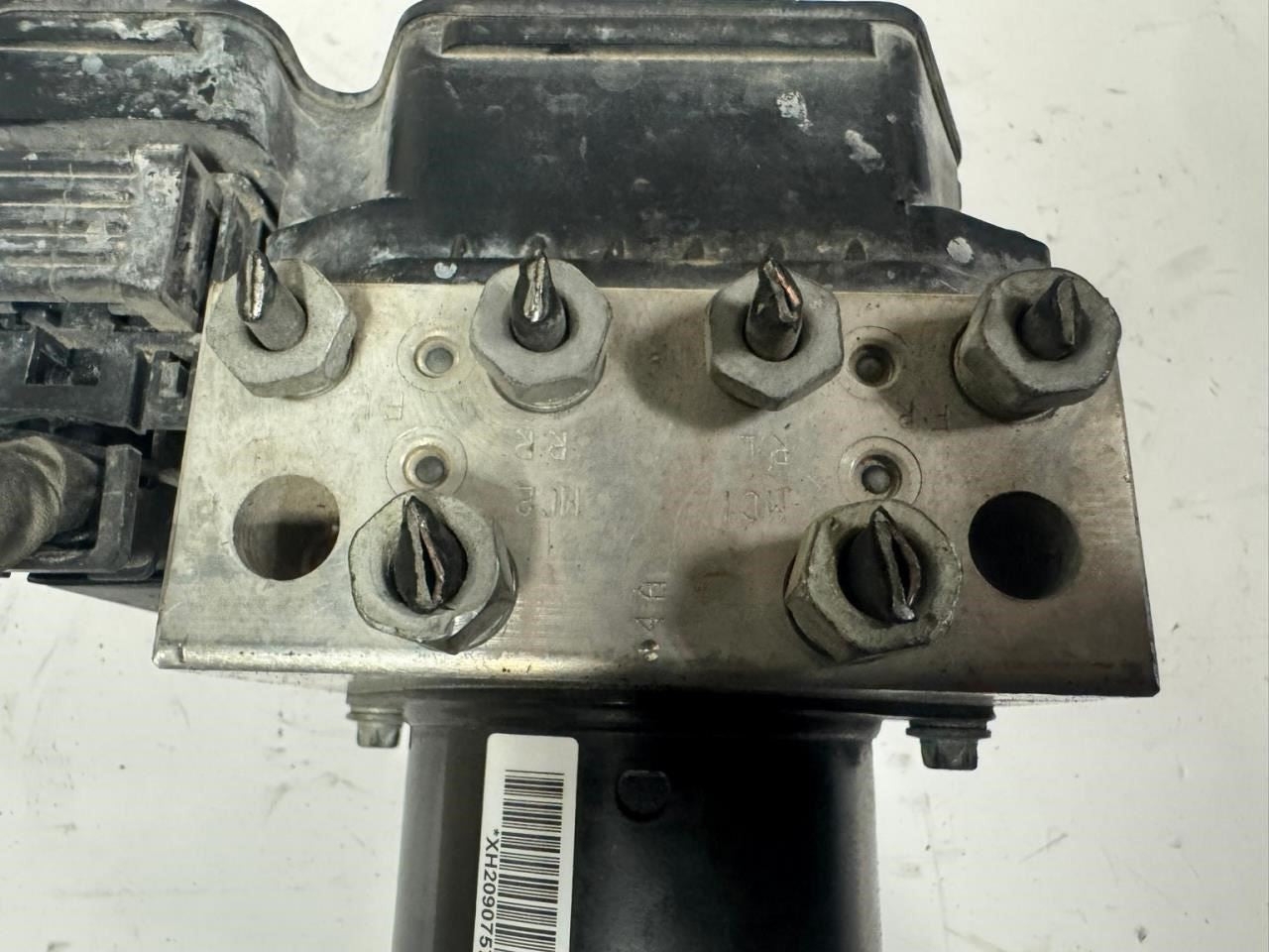 13-16 MALIBU ABS Pump Anti Lock Brake Module - 22863598