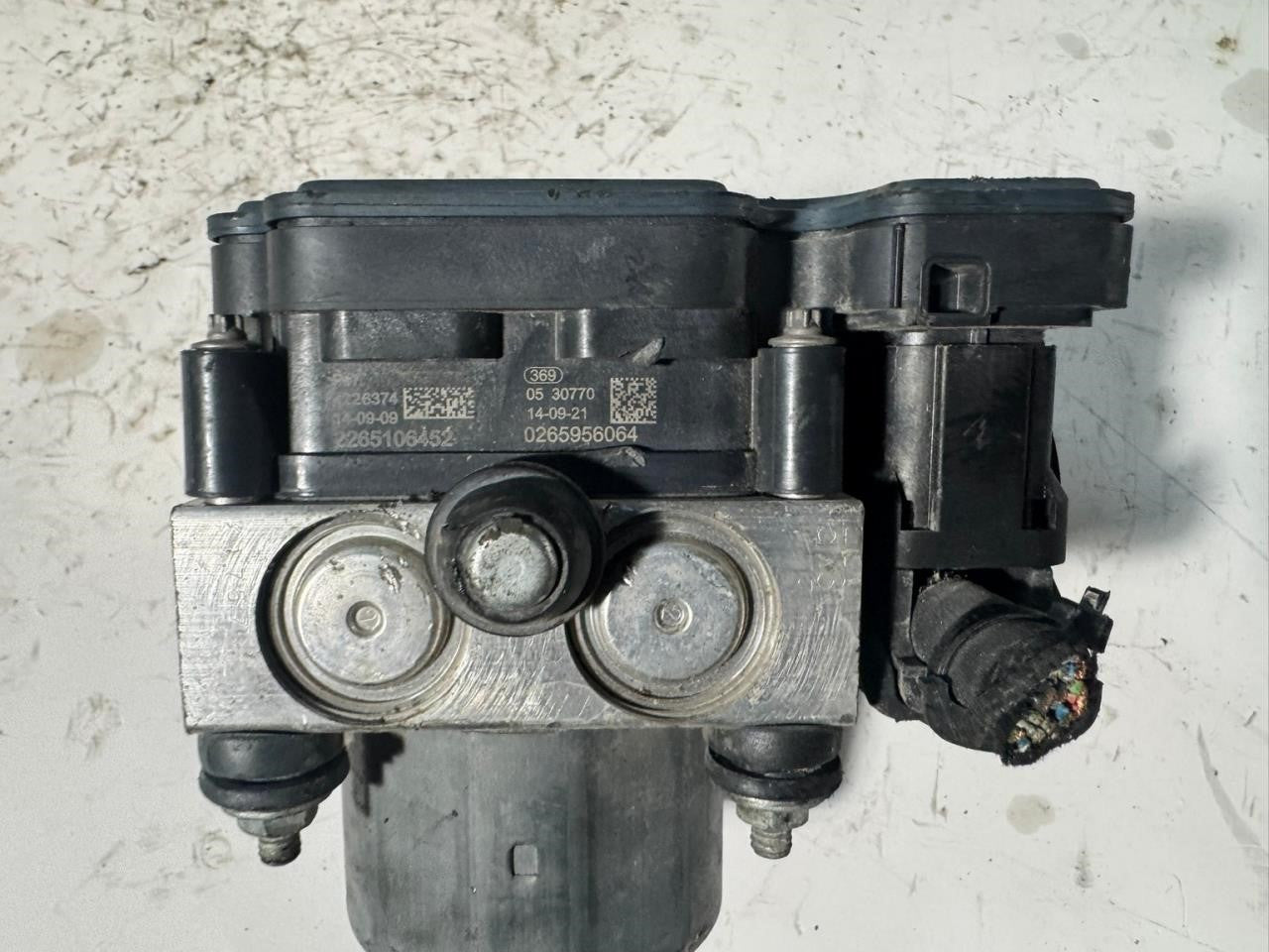 15-17 CAPRICE ABS Pump Anti Lock Brake Module - 92278785