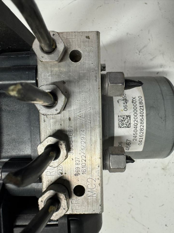 17 CRUZE ABS Pump Anti Lock Brake Module - 39064667